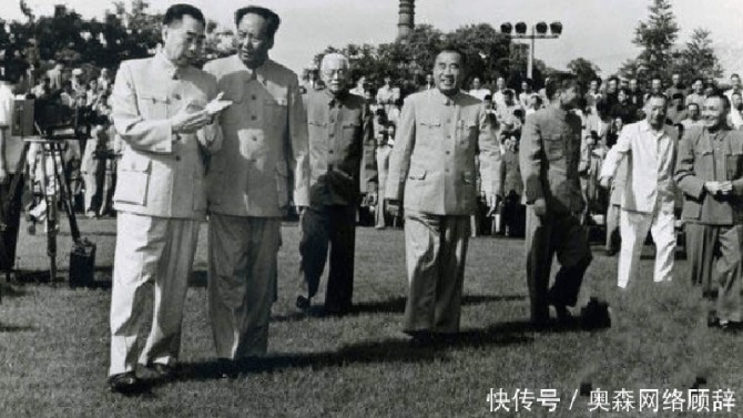 【黨史天天學】黨內(nèi)請示報告制度是如何建立的?